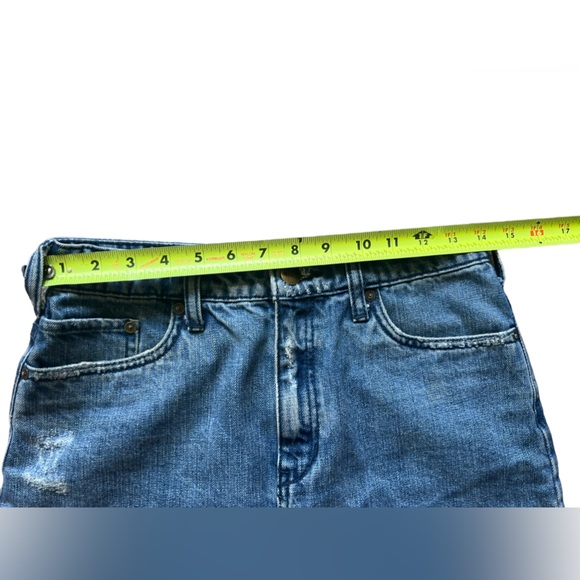 Free People Denim Mini Skirt Size 2 Women's Blue Distressed Raw Hem Boho - Picture 10 of 12